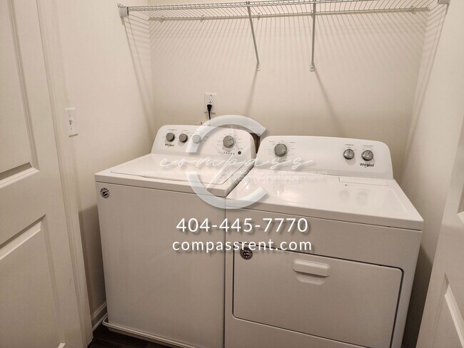 Building Photo - 2365 Camden Oak Way