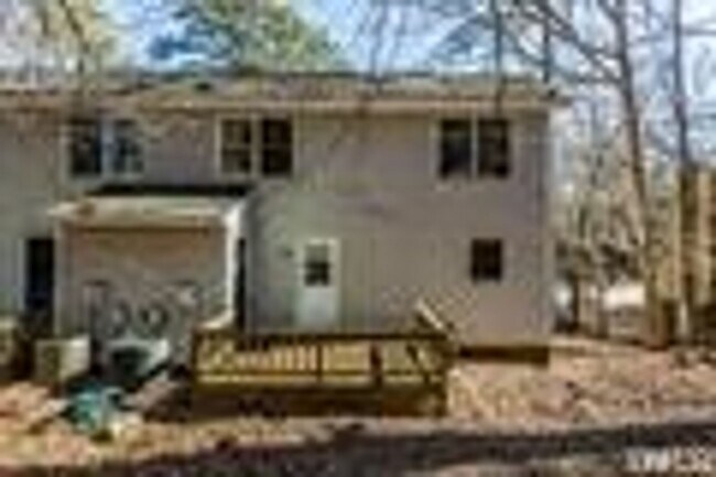 Building Photo - BRENT608