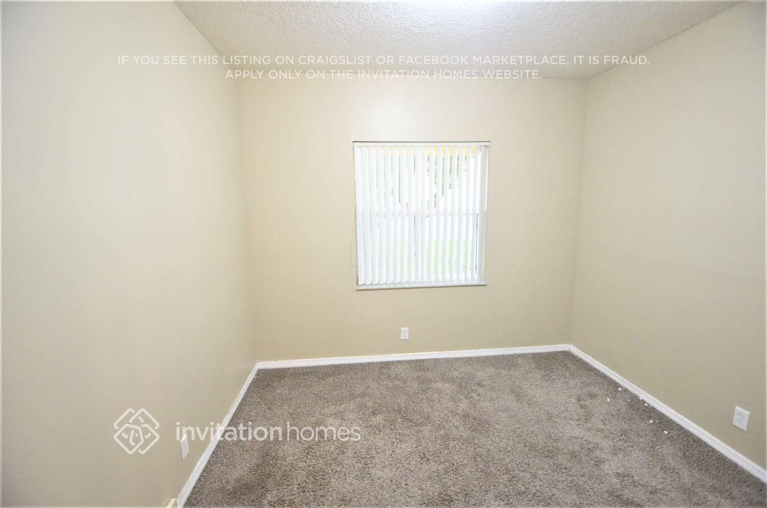 Building Photo - 21919 Philmont Ct