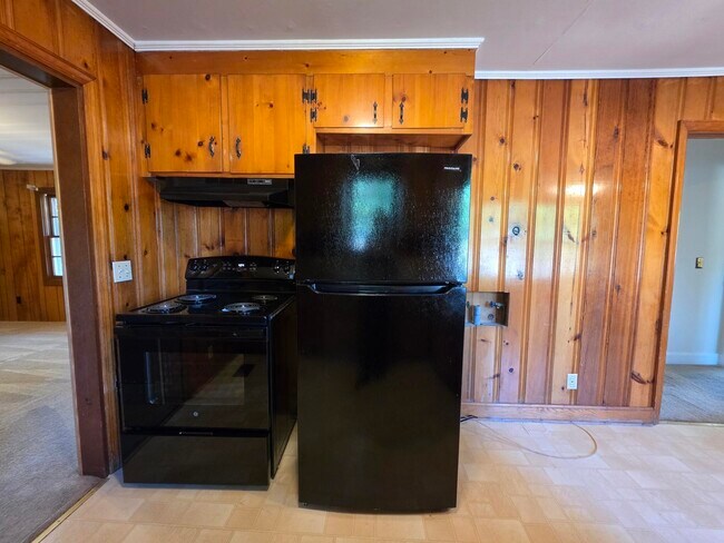 Building Photo - 232 Pinckney St