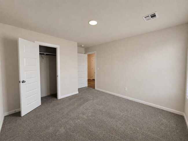 Building Photo - 2512 Kathleens Crossing