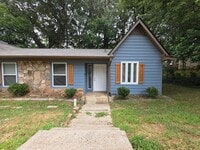 Building Photo - 450 Booth Cir SW