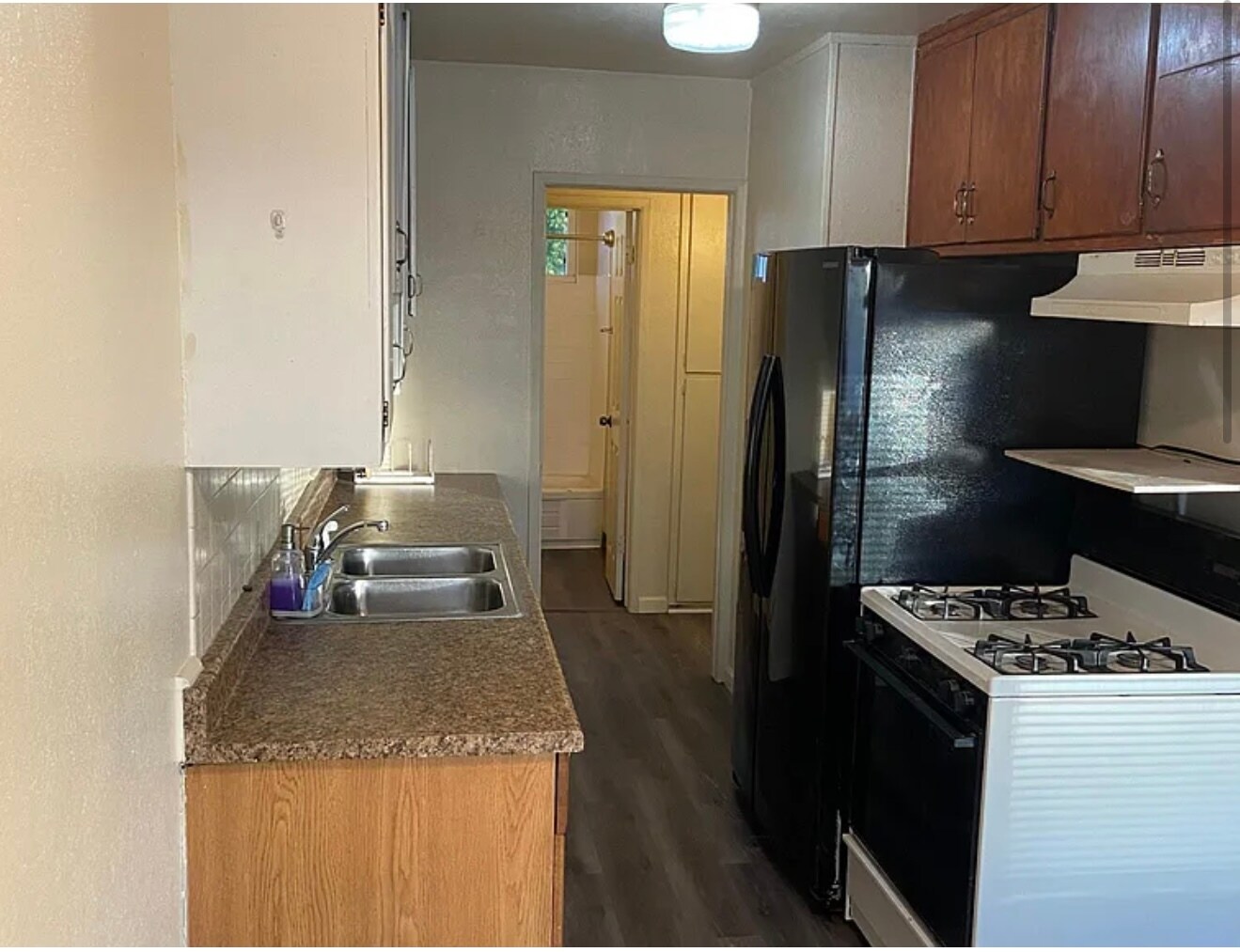 Building Photo - 3230 Cogswell Rd