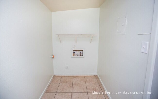 Building Photo - 4604 52nd St