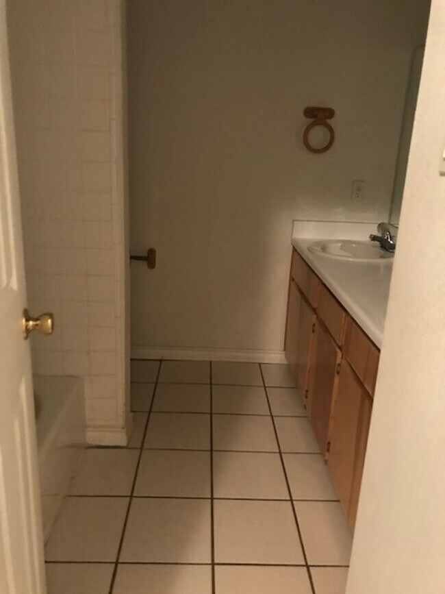 Building Photo - 2810-2814 90th Street