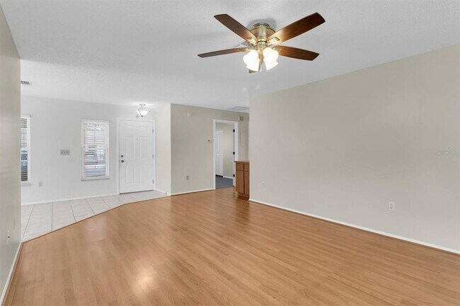 Building Photo - 4814 Grist Mill Cir