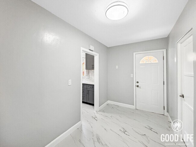 Building Photo - zIsla Vista Dr