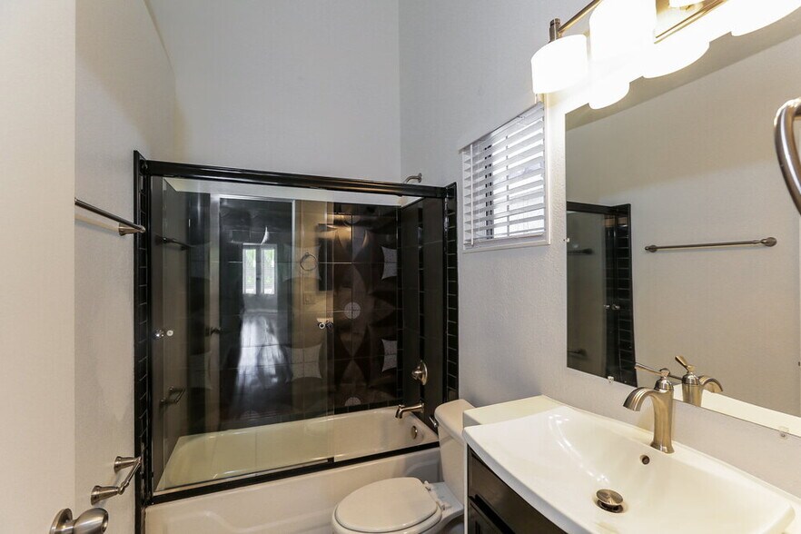 Building Photo - 7741 E Caballero Cir
