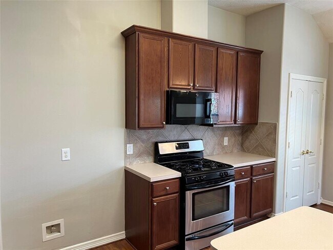 Building Photo - 38210 E Sulphur Creek Dr