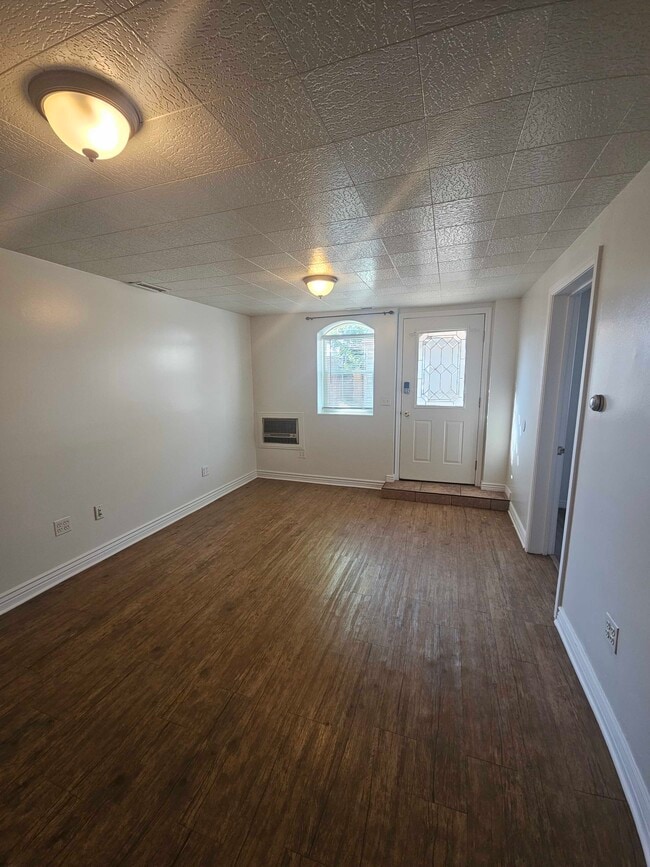Building Photo - 135 W 3300 S