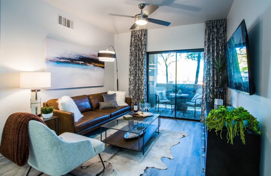 Building Photo - Colton Apartments