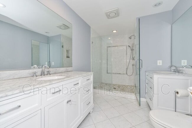 Building Photo - 6868 McLean Province Cir