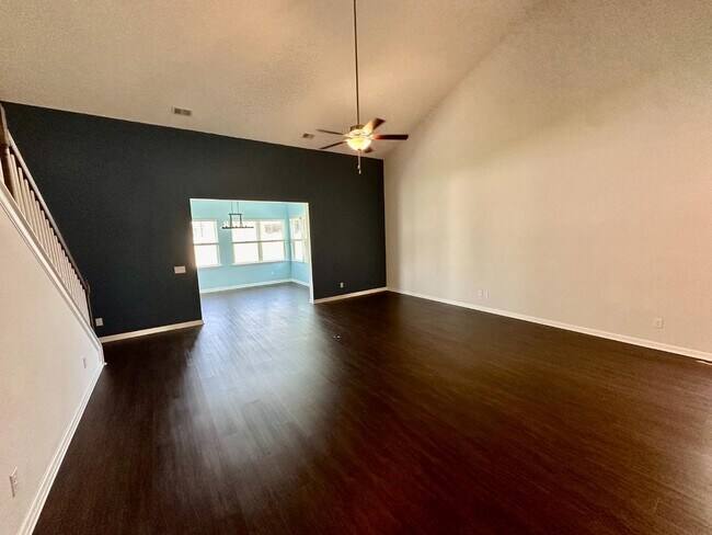 Building Photo - 54 Grovewood Dr