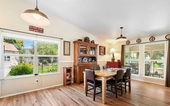 Building Photo - The perfect 4 bed 2 bath home in Meridian ...