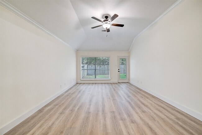 Building Photo - 70 Camber Pine Pl