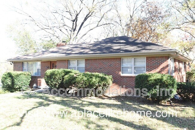 Building Photo - 3131 N 63rd St