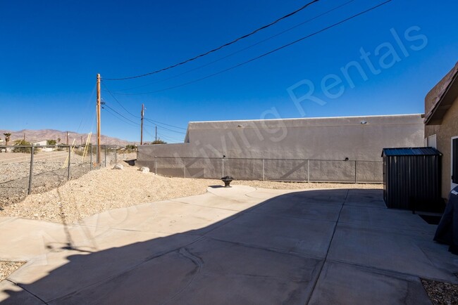 Building Photo - FURNISHED WITH INDOOR POOL