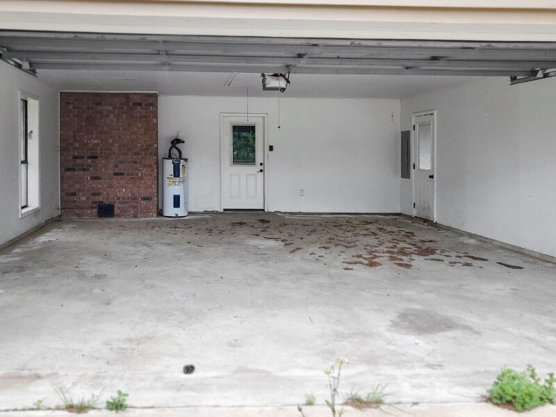 Building Photo - 9092 LA-10
