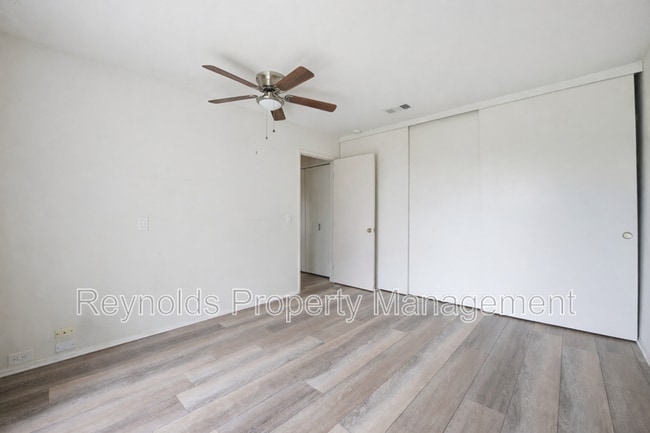 Building Photo - 2279 Caminito Cabala