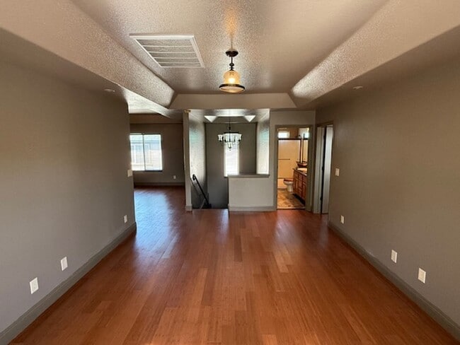 Building Photo - 2-Story Rodeo Home with Beautiful Spacious...