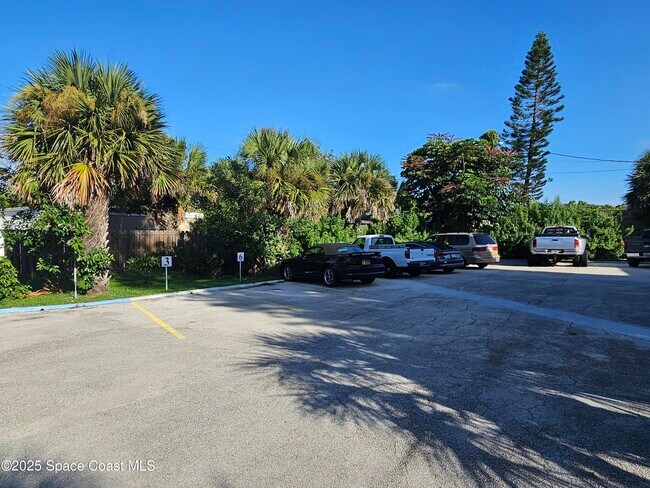 Building Photo - 1630 S Atlantic Ave