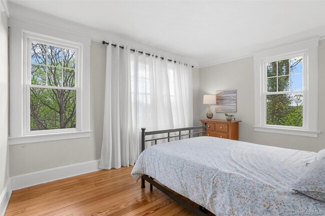 Building Photo - 49 Weaver St