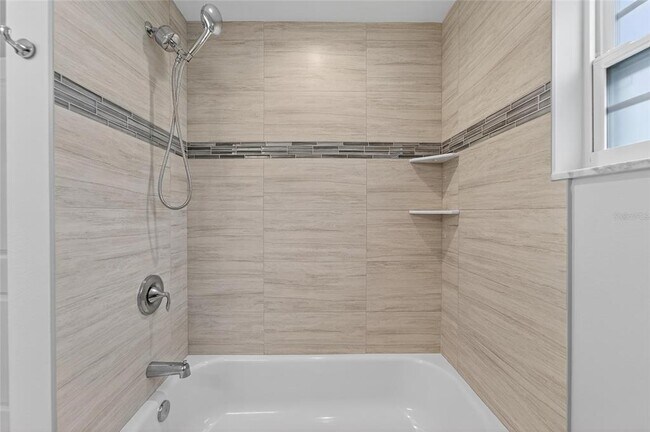Building Photo - 1472 Byram Dr