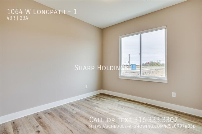 Building Photo - 1064 Longpath