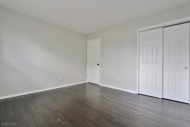 Building Photo - 516 Hamilton Blvd