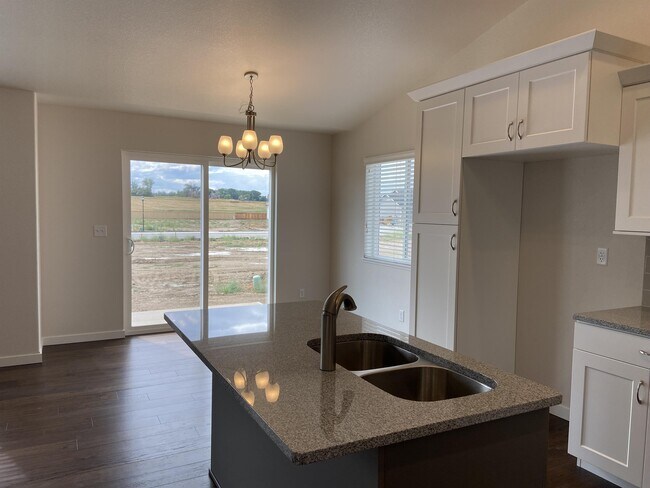 Building Photo - 6937 Grassy Range Dr