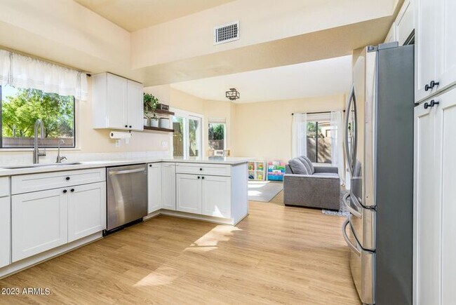 Building Photo - COMING SOON! Beautiful 4Bedrooms/3Bath home located in the sought-after community of Warner Ranch