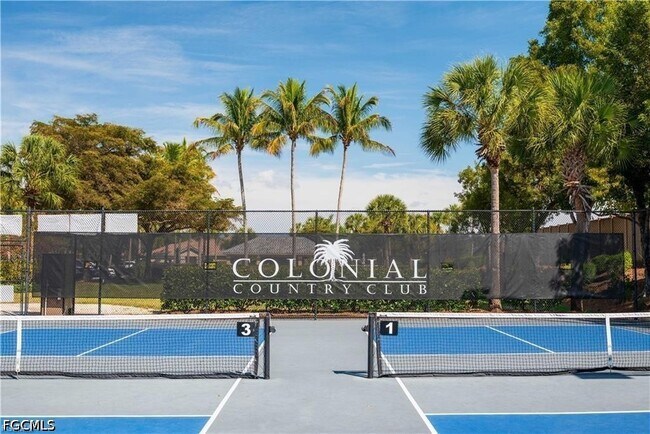 Building Photo - 10113 Colonial Country Club Blvd