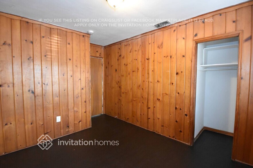 Building Photo - 245 NW 124th St