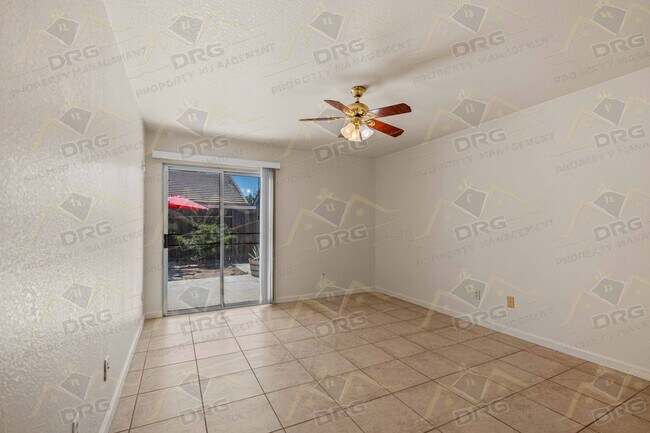 Building Photo - 3524 Hallsboro Ct