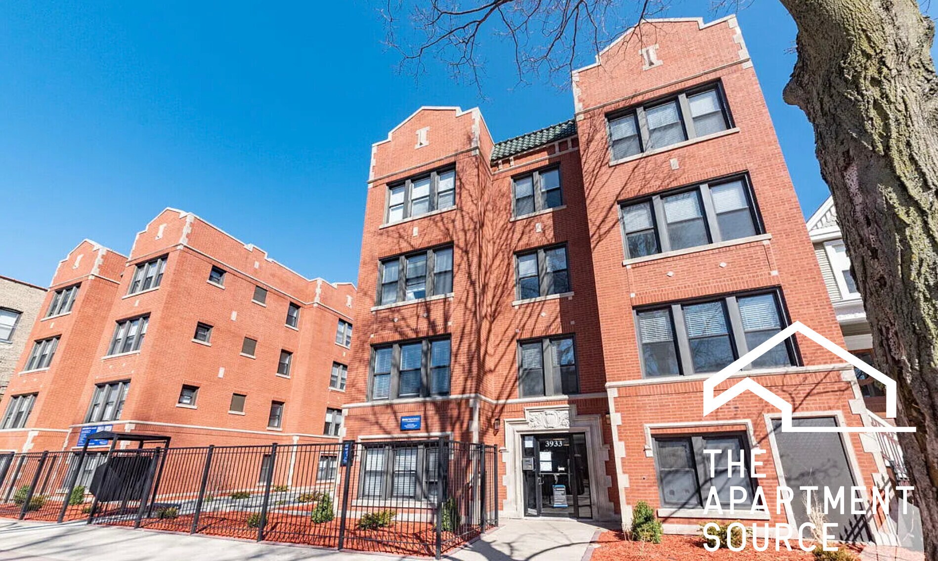 Building Photo - 3953 N Janssen Ave