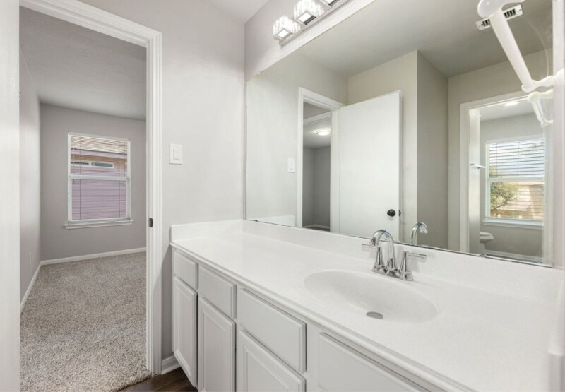 Building Photo - 4835 Montclair Hill Ln