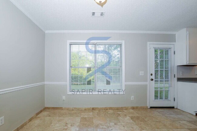 Building Photo - Room for Everyone (and Pets!) – 4BR/2BA in Covington