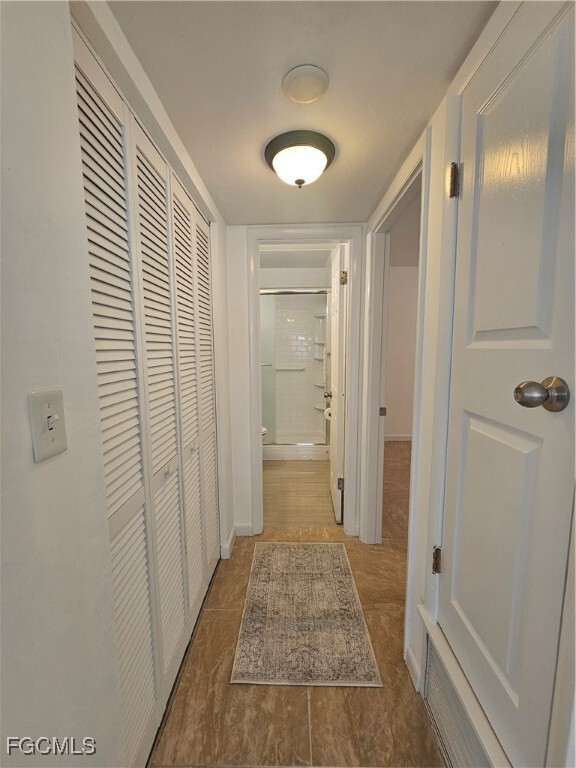 Building Photo - 702 Joel Blvd