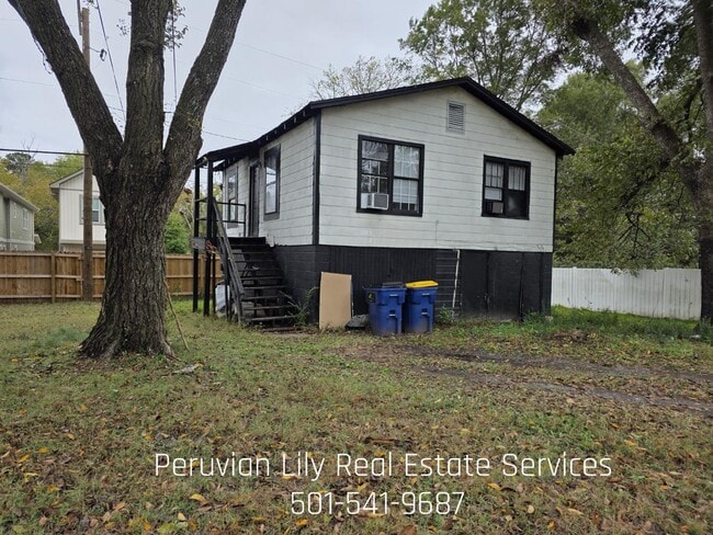 Building Photo - 210 N Monroe St