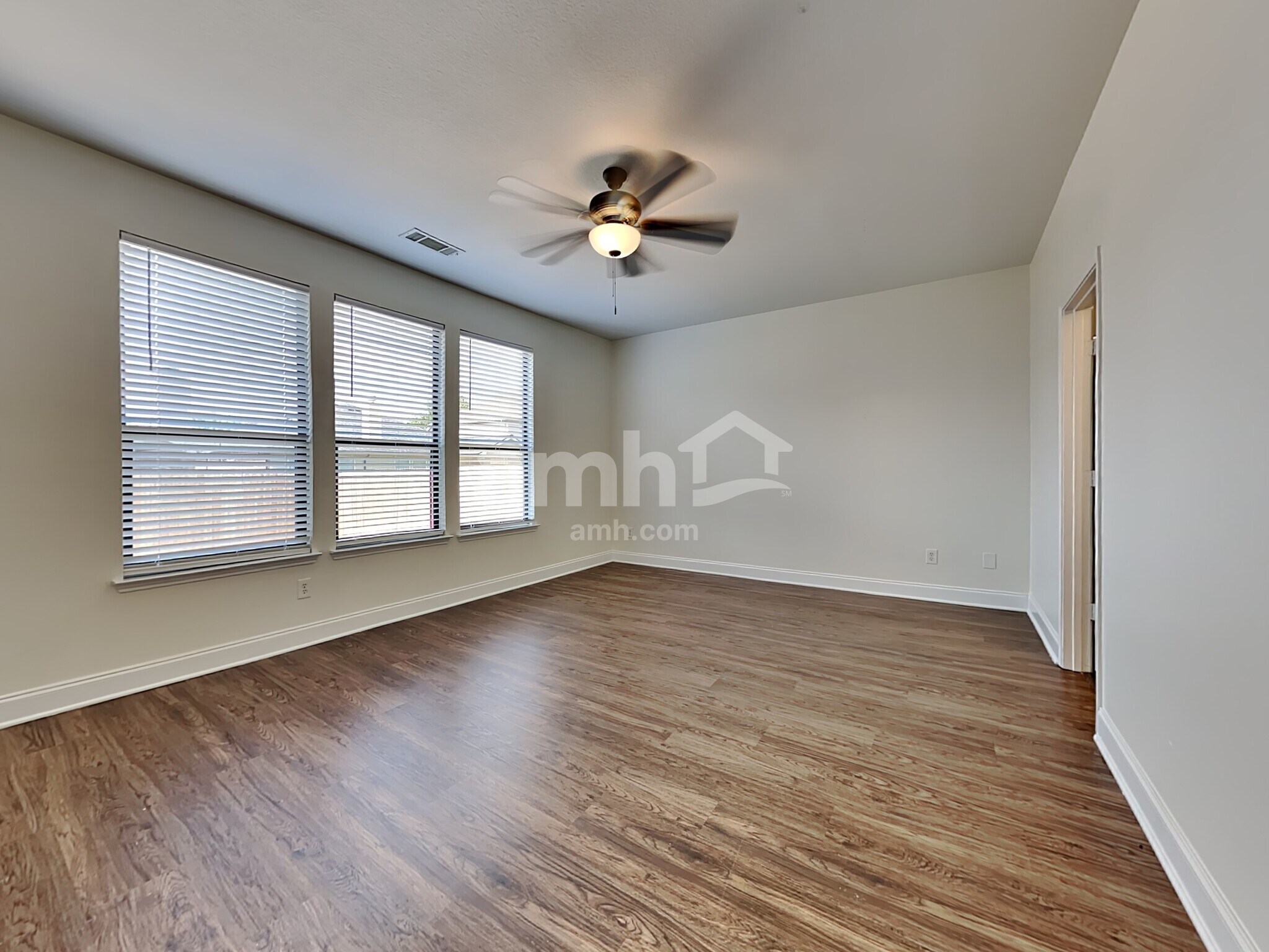 Building Photo - 4301 Summer Star Ln