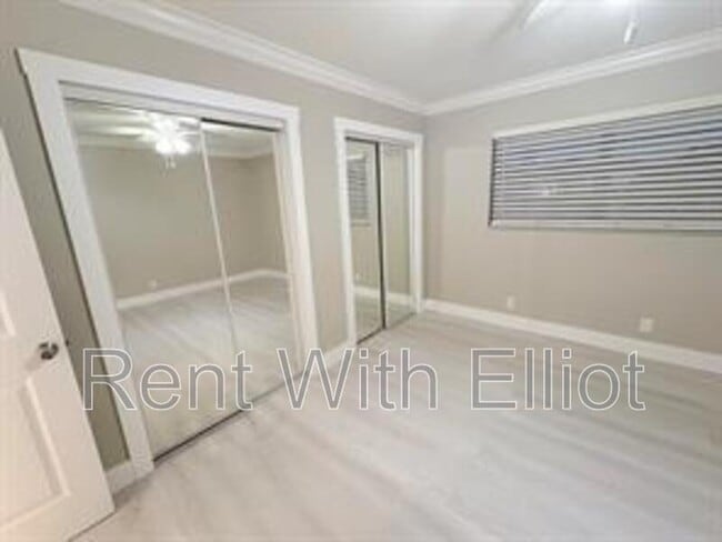 Building Photo - 1520 N 25th Ave