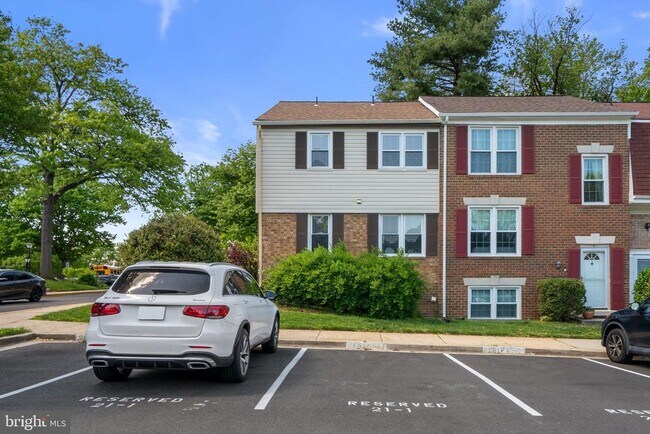 Building Photo - 1 Big Acre Square