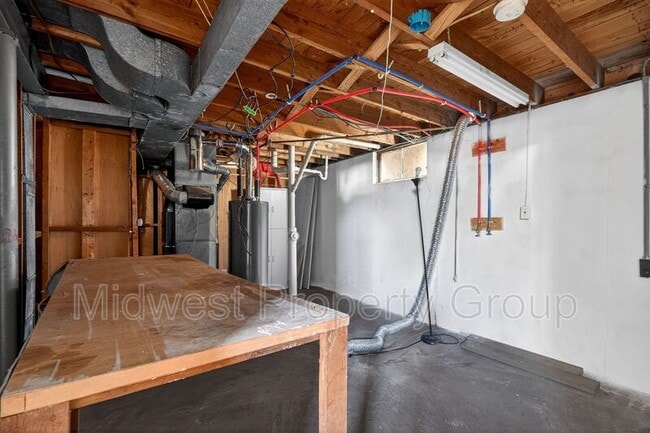 Building Photo - 8280 Frost Ave