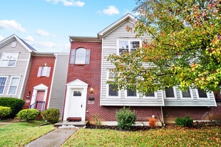 Building Photo - 818 William Howard Taft Rd