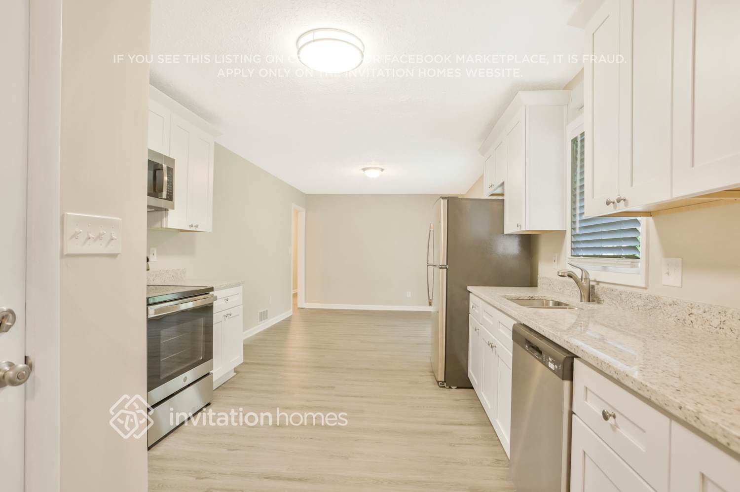 Building Photo - 1732 Virginia Cir