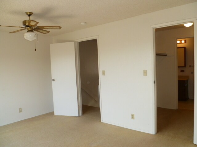 Building Photo - 112SEN