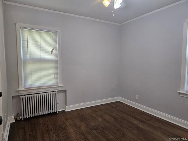 Building Photo - 123 Nugent St