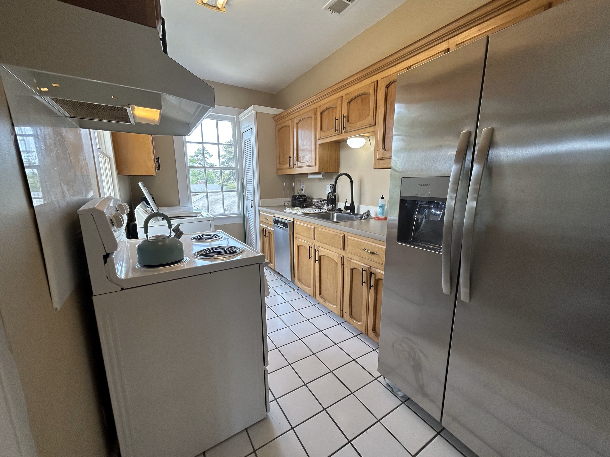 Apt C - Kitchen - 1116 Main St