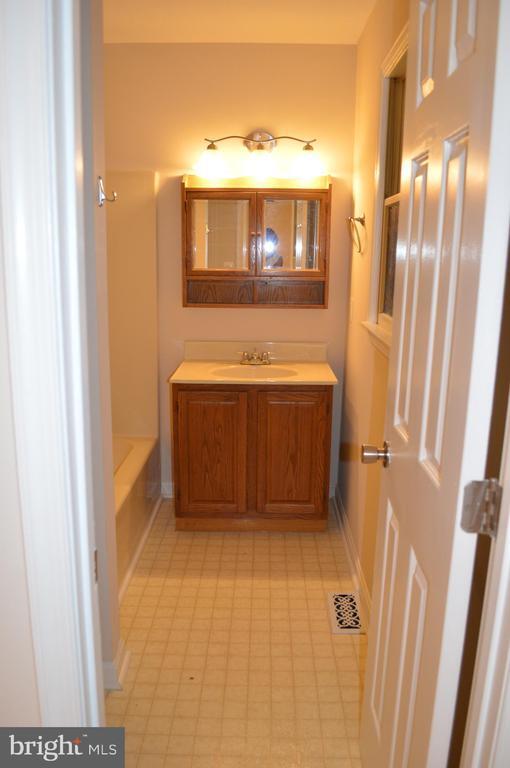 Building Photo - 309 Pilot Way