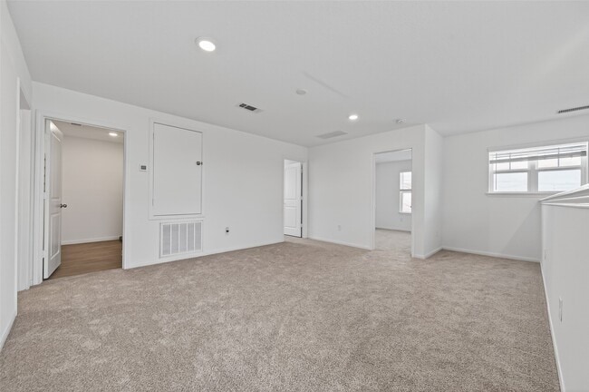 Building Photo - 17803 Pumpkin Vine Dr